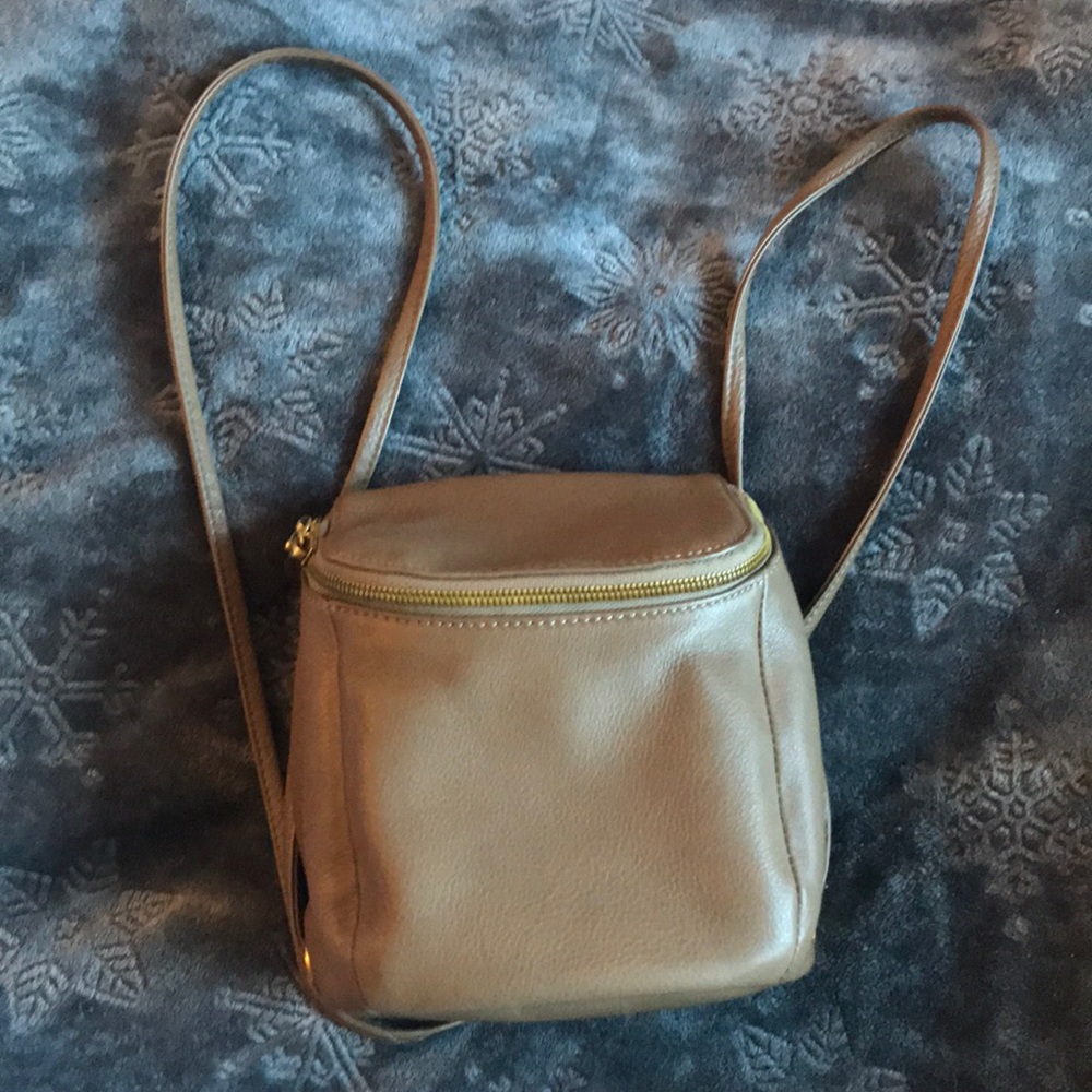 Hobo mini crossbody/backpack